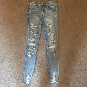 American eagle ripped skinny jeans